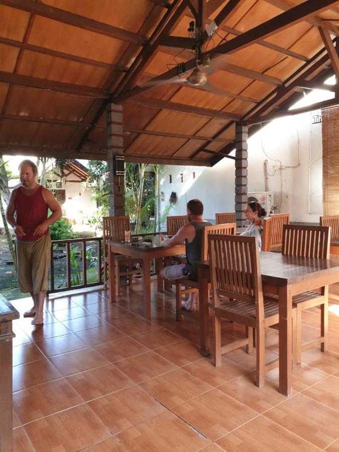 Five Time Home Stay Gili Islands Exterior photo