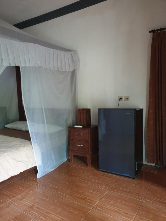 Five Time Home Stay Gili Islands Exterior photo